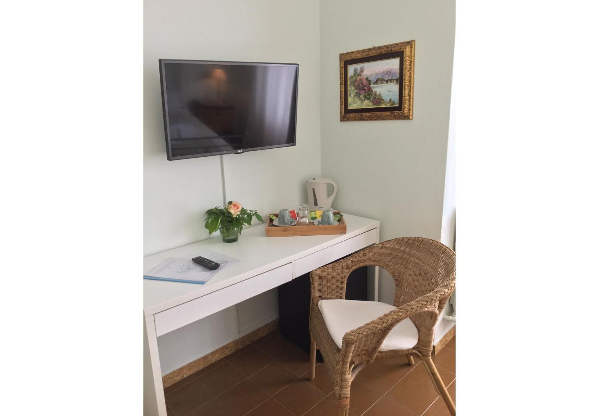 ليتْسّينو B&B Cherry En Rose المظهر الخارجي الصورة